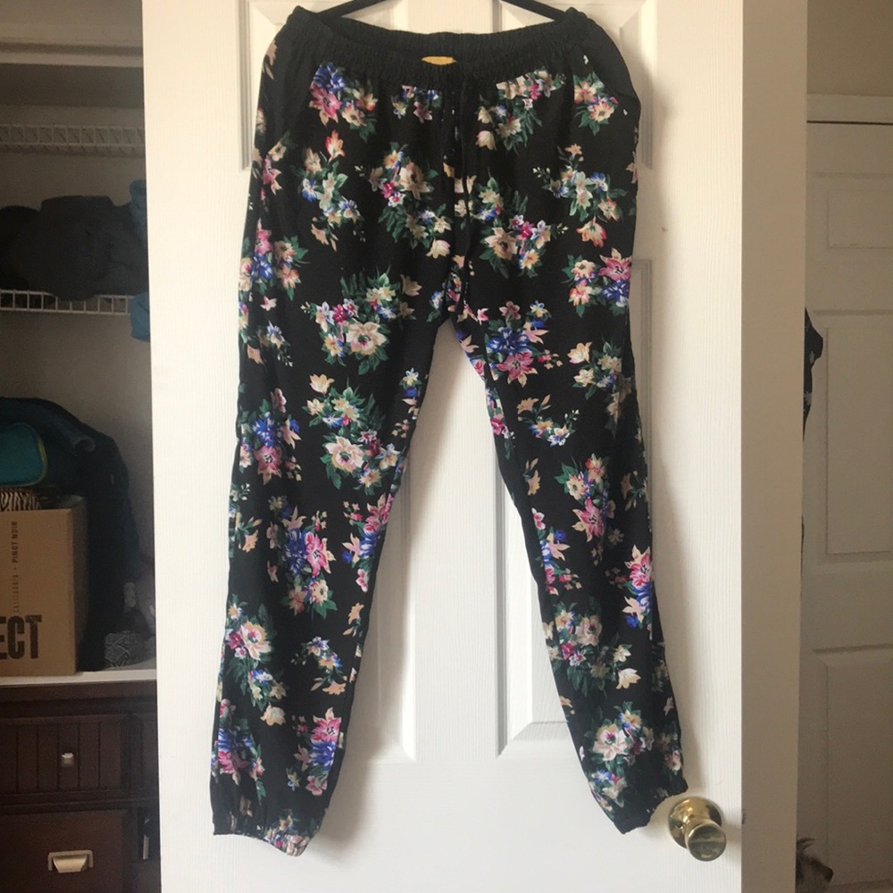Floral joggers